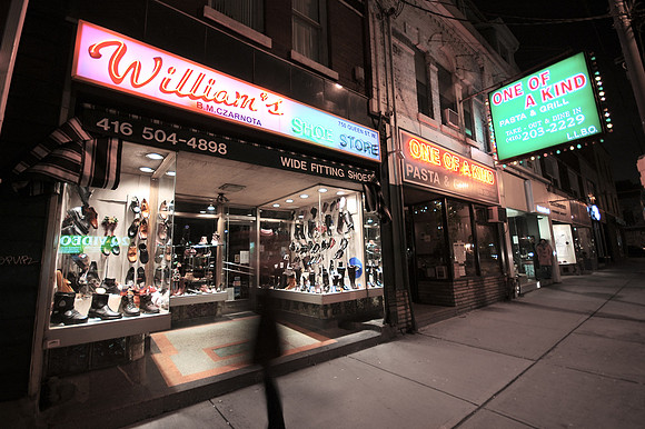 William's Shoe Store