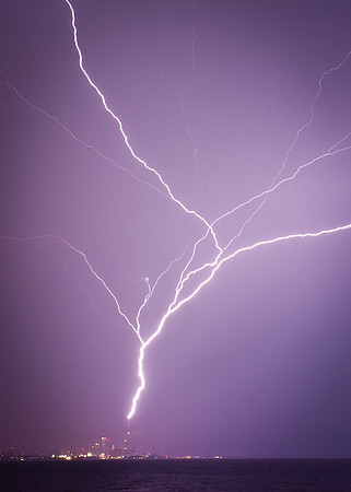 CN Lightning 1