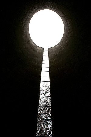 700_5546